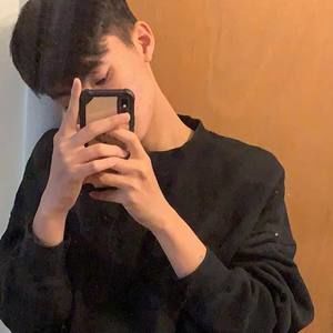 Meet your Posher, Phan